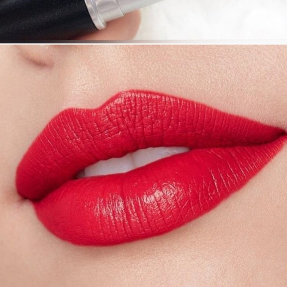 MAC Cosmetics Red Lipstick - Picture 5 of 5